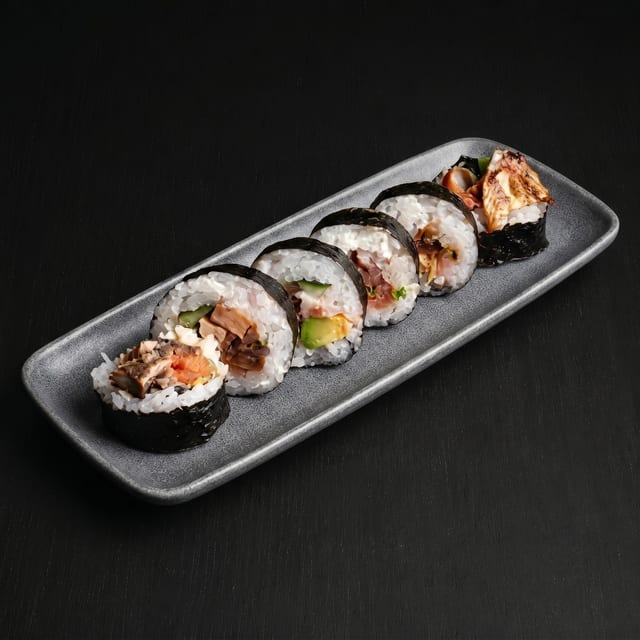 Salmon Skin Roll.