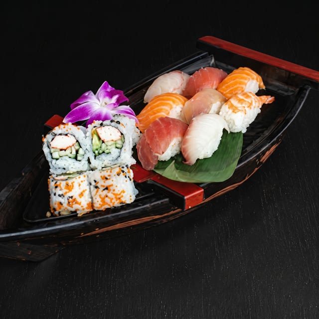 Sushi Regular.