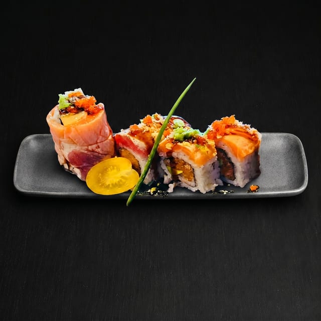 Godzilla Roll.